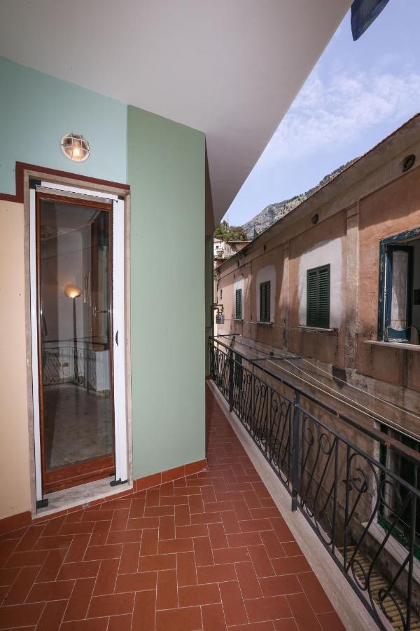 New! Casa Anna Sets In The Heart Of Amalfi Daire Dış mekan fotoğraf